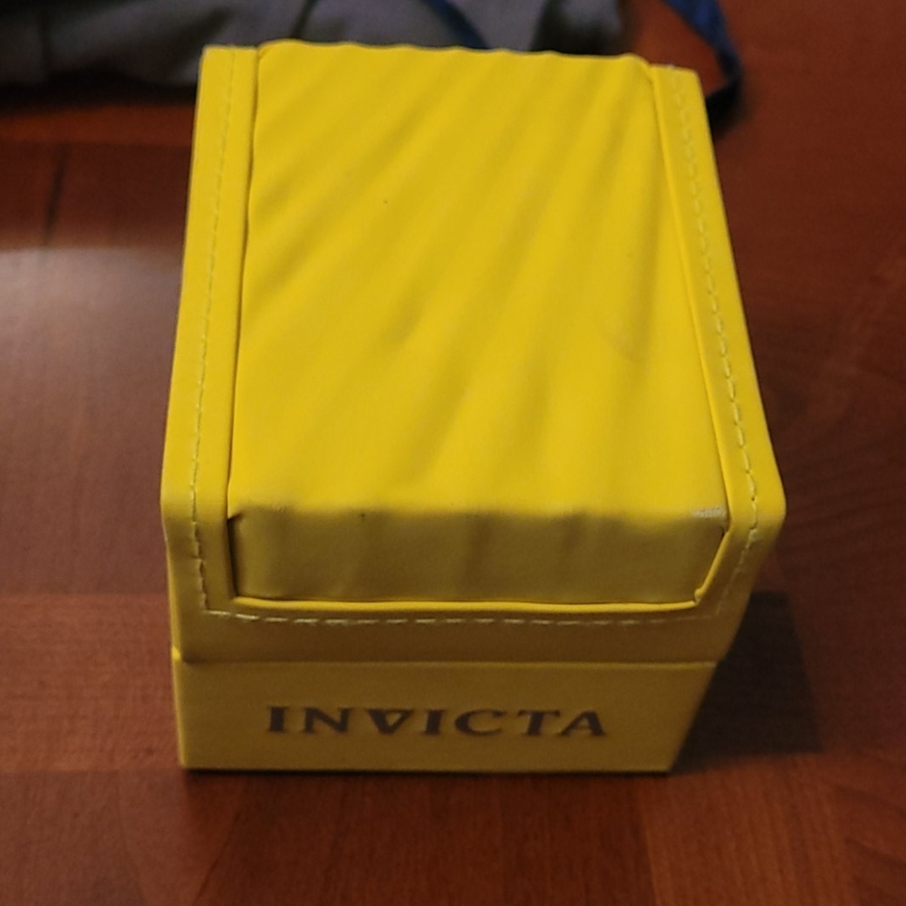 Invicta Pro Diver black/gold XL men's watch 28754 NEW - Picture 4 of 4